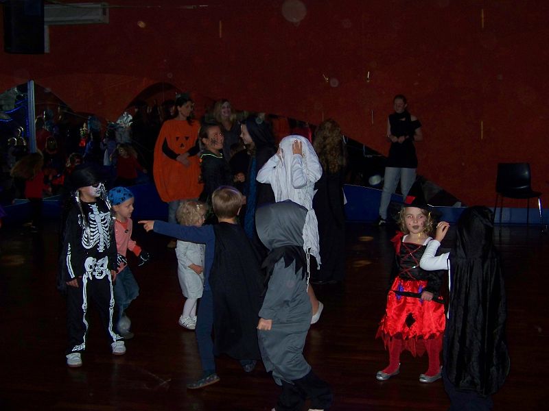 2011-10-26 Kinderhalloween 002